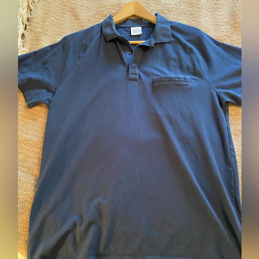 Outdoor Voices navy blue polo shirt with snap buttons. Good condition!